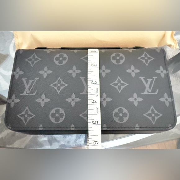 Source Unknown Black and Gray Monogram Clutch BNIB - Picture 7 of 9